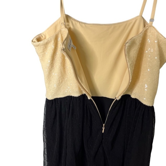 Dress The Population Kady Cocktail Dress Black Cream Sequin Size XL Wedding - Picture 4 of 8